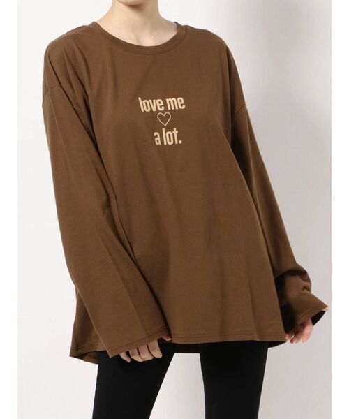 EVRIS（エヴリス）の「【SUDA ANNA×EVRIS】LOGO L/T（Tシャツ/カットソー・レディース・ホワイト/ブラウン/レッド・FREE）」の4枚目の写真