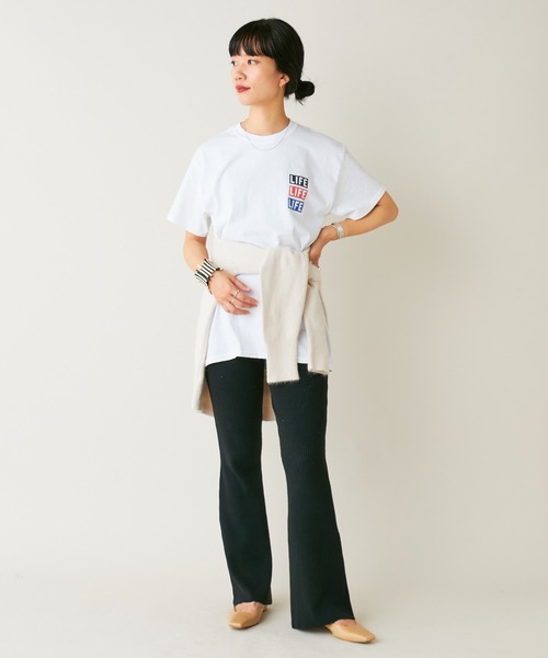 SHENERY（シーナリー）の「リブフレアニットパンツ（その他パンツ・レディース・ブラック/グレイッシュベージュ・FREE）」の4枚目の写真