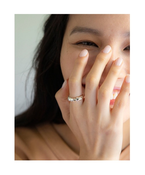 Ayler(アイラー)の「【Ayler】RING ロールバンド細リング Ayl-003(リング・レディース・シルバー/ゴールド・11号/13号)」の14枚目の写真