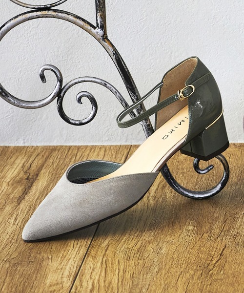 Himiko ベルト付きセパレートパンプス