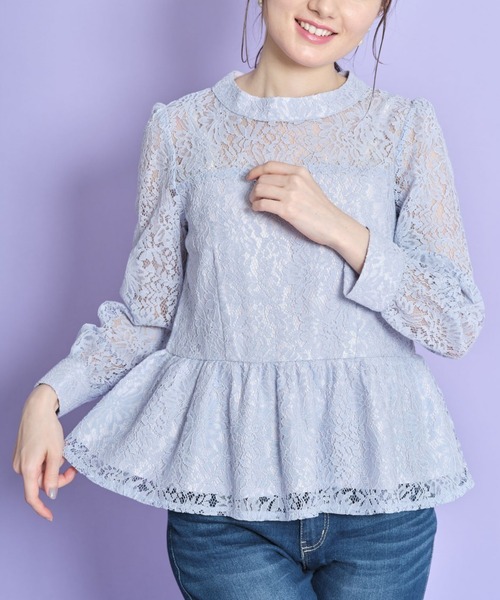 tocco closet(トッコ クローゼット)の「プチハイネック総レースペプラムブラウス(シャツ/ブラウス・レディース・ライトブルー/ブルー/アイボリー・M)」の3枚目の写真