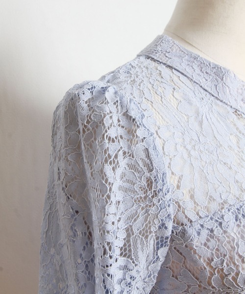 tocco closet(トッコ クローゼット)の「プチハイネック総レースペプラムブラウス(シャツ/ブラウス・レディース・ライトブルー/ブルー/アイボリー・M)」の9枚目の写真