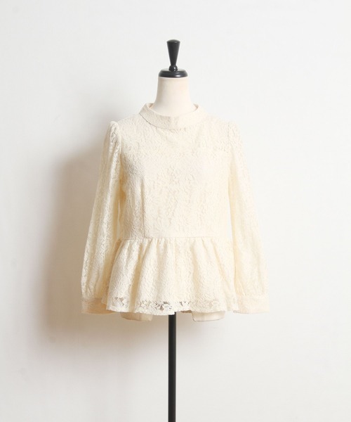tocco closet(トッコ クローゼット)の「プチハイネック総レースペプラムブラウス(シャツ/ブラウス・レディース・ライトブルー/ブルー/アイボリー・M)」の5枚目の写真