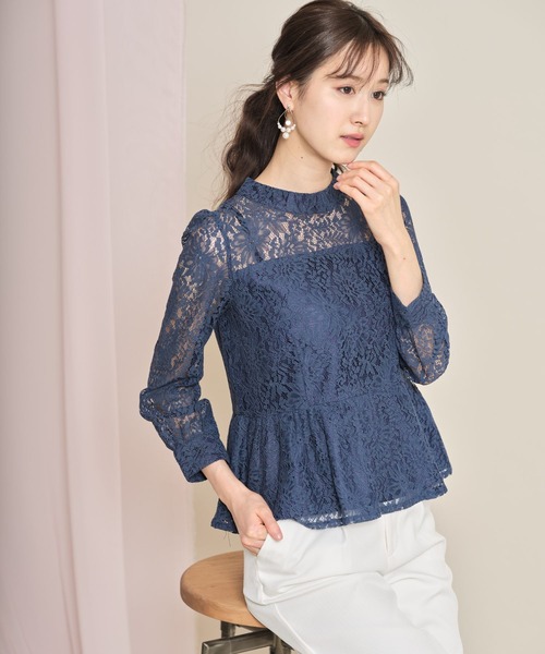 tocco closet(トッコ クローゼット)の「プチハイネック総レースペプラムブラウス(シャツ/ブラウス・レディース・ライトブルー/ブルー/アイボリー・M)」の17枚目の写真