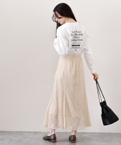 archives(アルシーヴ)の「プリントロンT(Tシャツ/カットソー・レディース・オフホワイト/チャコールグレー/シルバーグレー・MEDIUM)」の4枚目の写真