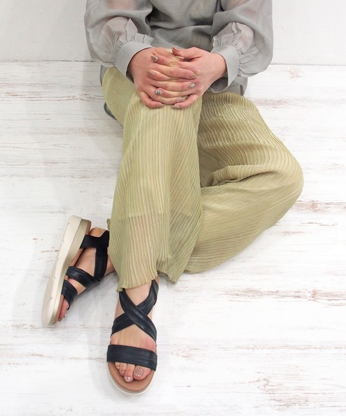 あしながおじさん（アシナガオジサン）の「ふわもちクッションサンダル / あしながおじさん（サンダル・レディース・グリーン/ブラック/ホワイト/ベージュ・S/LL/L/M）」の12枚目の写真