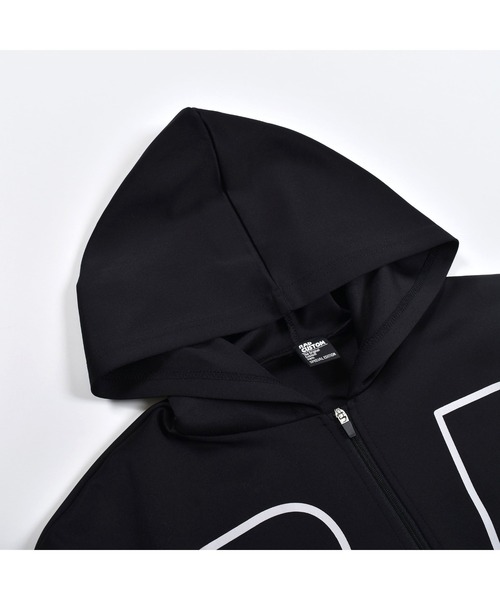 RAD CUSTOM（ラッドカスタム）の「RAD CUSTOM/BIGロゴ フードパーカー（パーカー・キッズ・ブラック/グレー・120/130/140/150/160）」の9枚目の写真