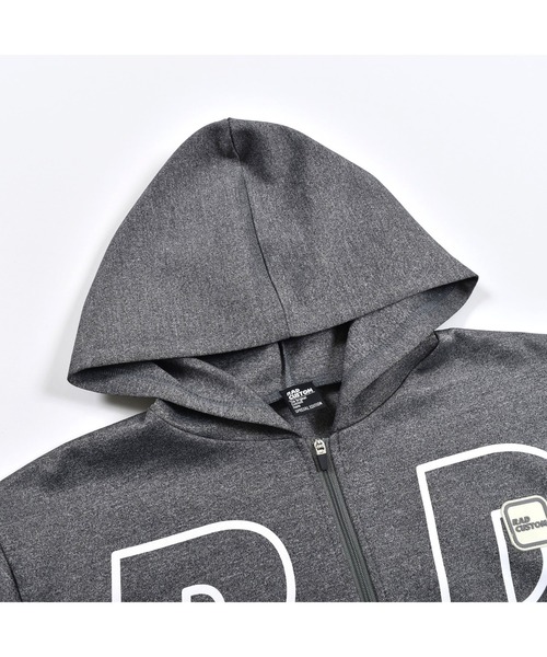 RAD CUSTOM（ラッドカスタム）の「RAD CUSTOM/BIGロゴ フードパーカー（パーカー・キッズ・ブラック/グレー・120/130/140/150/160）」の8枚目の写真