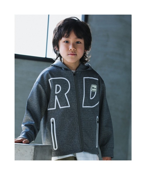 RAD CUSTOM（ラッドカスタム）の「RAD CUSTOM/BIGロゴ フードパーカー（パーカー・キッズ・ブラック/グレー・120/130/140/150/160）」の15枚目の写真