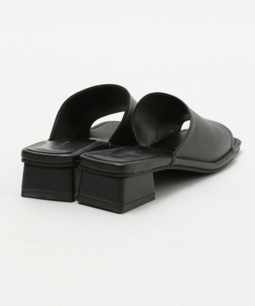 JEANASIS（ジーナシス）の「スクエアアシメミュールサンダル/937896（サンダル・レディース・ホワイト/ピンク/ブラック・MEDIUM/LARGE）」の10枚目の写真