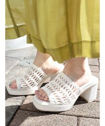 シアープラットフォームサンダル