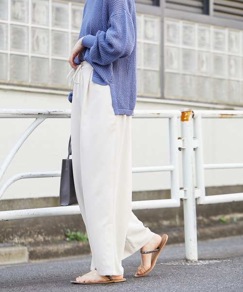 CIAOPANIC TYPY（チャオパニックティピー）の「とろみタックイージースリットパンツ（その他パンツ・レディース・オフホワイト/ブラック/ブラウン/グリーン/イエロー・SMALL/MEDIUM）」の10枚目の写真