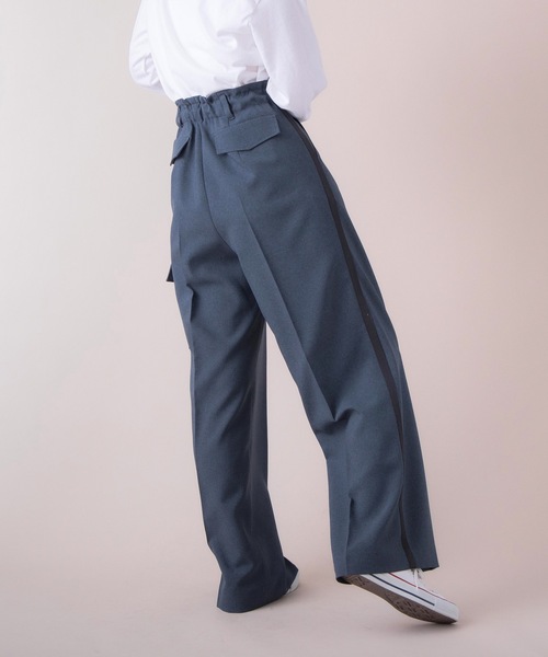 La SRIC（ラスリック）の「La SRIC / SSセンタープレスカーゴワイドパンツ 【セットアップ可】（その他パンツ・レディース・ベージュ/インディゴブルー・38）」の8枚目の写真