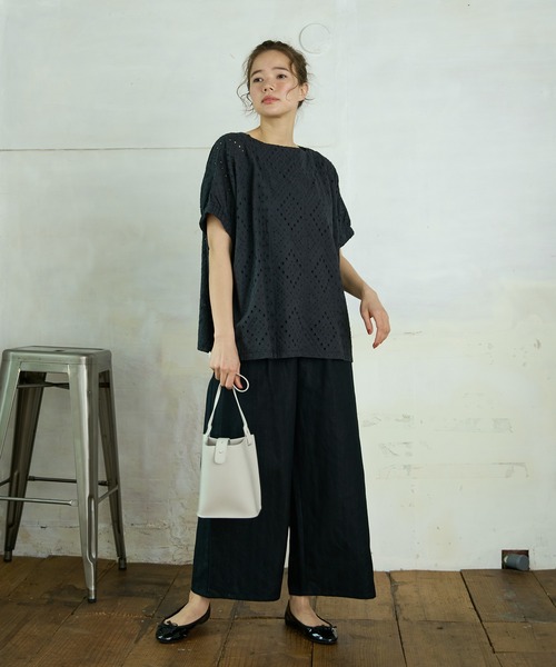 PUAL CE CIN(ピュアルセシン)の「【WEB限定】3D刺繍ブラウス(シャツ/ブラウス・レディース・ホワイト/ブラック・FREE)」の8枚目の写真