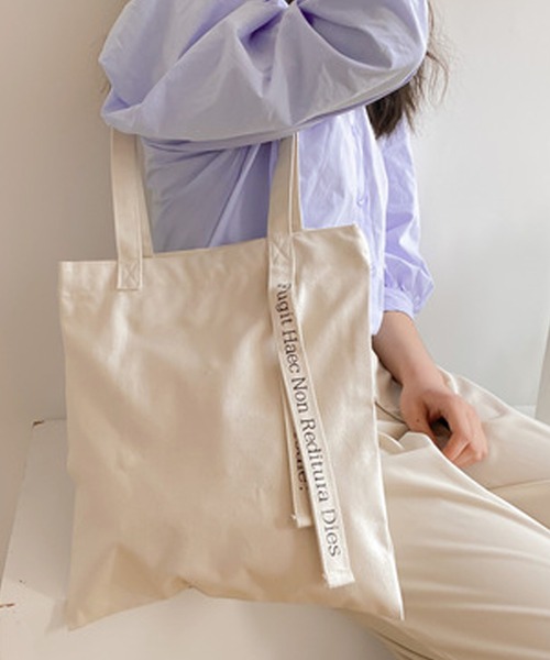 florist（フローリスト）の「A4収納可メッセージリボンキャンバス生地トートバッグ（トートバッグ・レディース・ホワイト/ブラック・FREE）」の10枚目の写真