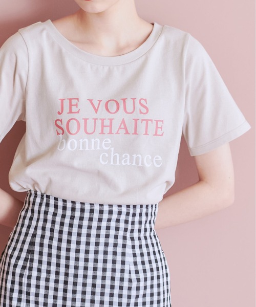 OLIVE des OLIVE（オリーブデオリーブ）の「OLIVEベーシックTシャツ（Tシャツ/カットソー・レディース・ベージュ/ネイビー/レッド/オフホワイト/ピンク・FREE）」の3枚目の写真