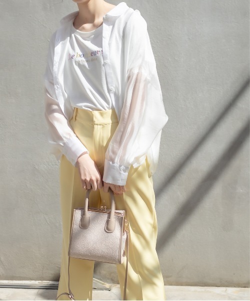 OLIVE des OLIVE（オリーブデオリーブ）の「OLIVEベーシックTシャツ（Tシャツ/カットソー・レディース・ベージュ/ネイビー/レッド/オフホワイト/ピンク・FREE）」の6枚目の写真