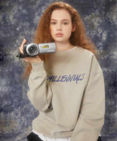 MCnCHIPs(メッケンチップス)の「【MCnCHIPs】VINTAGE PIGMENT CREWNECK / メッケンチップス ヴィンテージ ピグメント クルーネック(スウェット・レディース・グレー/ブルー/チャコールグレー・1/2)」の14枚目の写真