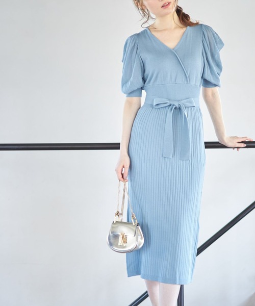 tocco closet(トッコ クローゼット)の「【ZOZO限定】ウエストりぼん付きシアーボリュームスリーブカシュクールニットワンピース(ワンピース・レディース・ブラック/ベージュ/ラベンダー/グレイッシュブルー・M)」の13枚目の写真