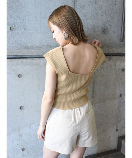 MURUA（ムルーア）の「ハイウエストラップスカパン（その他パンツ・レディース・ブラウン/アイボリー・1/2）」の4枚目の写真