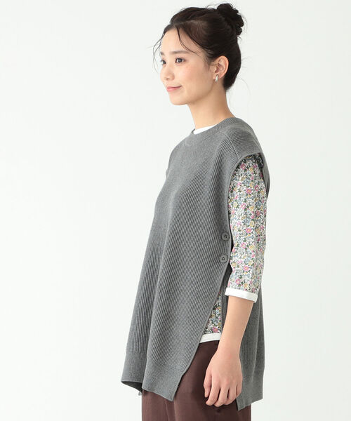 BEAMS BOY（ビームスボーイ）の「BEAMS BOY / カーディガン リブ ベスト（ベスト・レディース・グレー/オリーブ・ONE SIZE）」の5枚目の写真