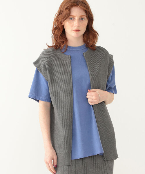 BEAMS BOY（ビームスボーイ）の「BEAMS BOY / カーディガン リブ ベスト（ベスト・レディース・グレー/オリーブ・ONE SIZE）」の7枚目の写真