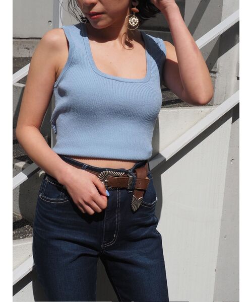 EVRIS（エヴリス）の「フレアデニムパンツ（デニムパンツ・レディース・ブラック/インディゴブルー/ブラウン・SMALL/MEDIUM）」の5枚目の写真