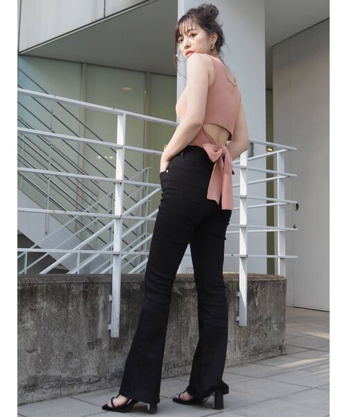 EVRIS（エヴリス）の「フレアデニムパンツ（デニムパンツ・レディース・ブラック/インディゴブルー/ブラウン・SMALL/MEDIUM）」の17枚目の写真