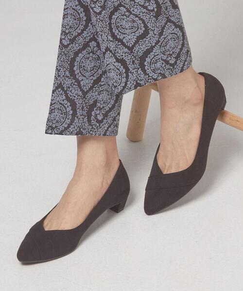 closet story(クローゼットストーリー)の「<closet story(クローゼットストーリー)>キリカエ パンプス 35(パンプス・レディース・ブラック/ベージュ/ロイヤルブルー・23cm/23.5cm/24cm/24.5cm)」の2枚目の写真