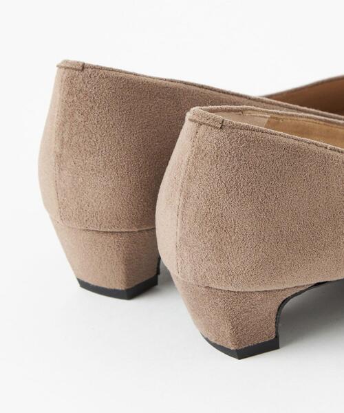 closet story(クローゼットストーリー)の「<closet story(クローゼットストーリー)>キリカエ パンプス 35(パンプス・レディース・ブラック/ベージュ/ロイヤルブルー・23cm/23.5cm/24cm/24.5cm)」の4枚目の写真