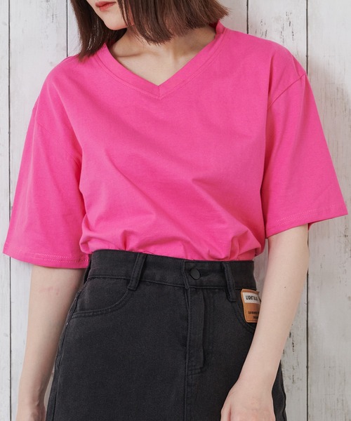 Anuenue（アヌエヌエ）の「レディース Vネックオーバーサイズ半袖Tシャツ（Tシャツ/カットソー・レディース・ホワイト/ピンク/オレンジ/ブルー/グリーン/ダークグレー/クリーム/ライトパープル/ベビーピンク・2L/3L/M/L）」の7枚目の写真