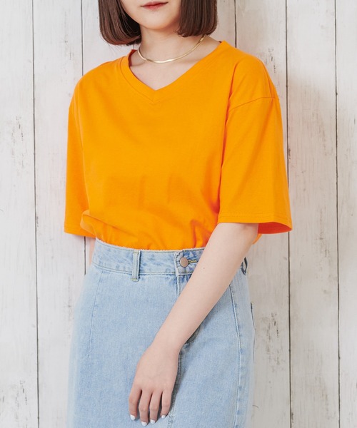 Anuenue（アヌエヌエ）の「レディース Vネックオーバーサイズ半袖Tシャツ（Tシャツ/カットソー・レディース・ホワイト/ピンク/オレンジ/ブルー/グリーン/ダークグレー/クリーム/ライトパープル/ベビーピンク・2L/3L/M/L）」の9枚目の写真