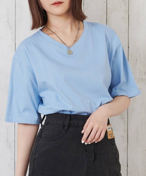 Anuenue（アヌエヌエ）の「レディース Vネックオーバーサイズ半袖Tシャツ（Tシャツ/カットソー・レディース・ホワイト/ピンク/オレンジ/ブルー/グリーン/ダークグレー/クリーム/ライトパープル/ベビーピンク・2L/3L/M/L）」の6枚目の写真