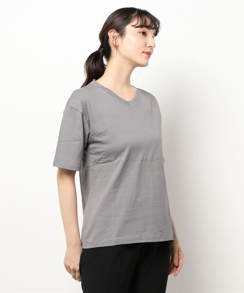 Anuenue（アヌエヌエ）の「レディース Vネックオーバーサイズ半袖Tシャツ（Tシャツ/カットソー・レディース・ホワイト/ピンク/オレンジ/ブルー/グリーン/ダークグレー/クリーム/ライトパープル/ベビーピンク・2L/3L/M/L）」の14枚目の写真