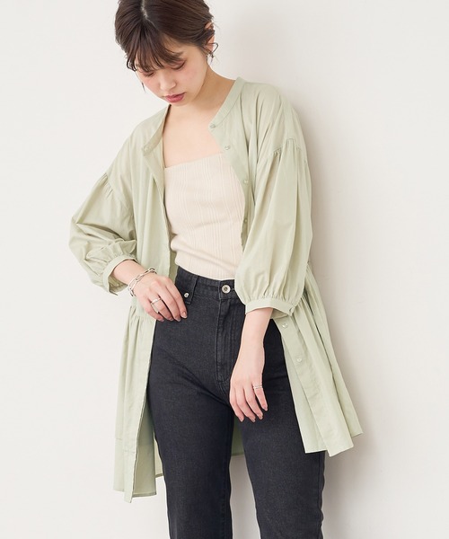 natural couture(ナチュラルクチュール)の「【WEB限定カラー有り】アシメティアードバンドカラーブラウス(シャツ/ブラウス・レディース・ブラック/オフホワイト/サックスブルー/ミント/モカ・FREE)」の7枚目の写真