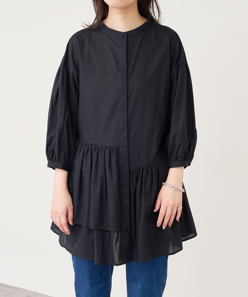 natural couture(ナチュラルクチュール)の「【WEB限定カラー有り】アシメティアードバンドカラーブラウス(シャツ/ブラウス・レディース・ブラック/オフホワイト/サックスブルー/ミント/モカ・FREE)」の22枚目の写真