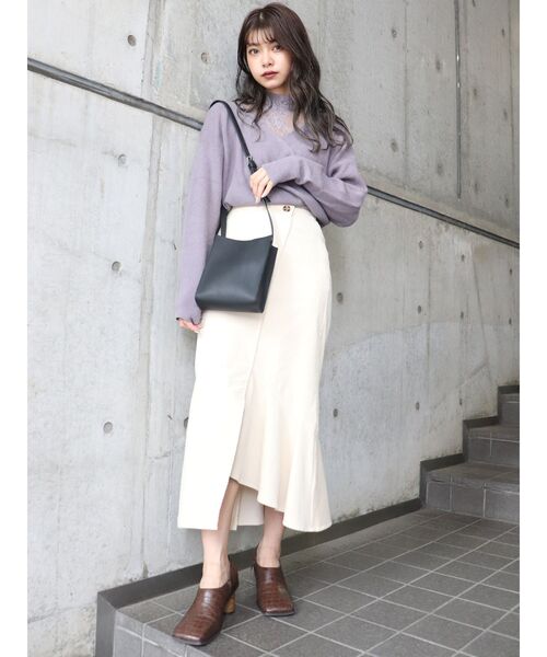 MURUA(ムルーア)の「ミニスクエアショルダーバッグ(ショルダーバッグ・レディース・ブラック/ベージュ・FREE)」の12枚目の写真