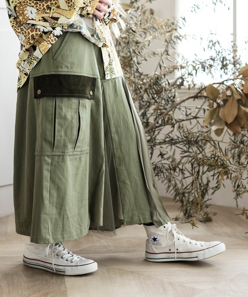 ScoLar（スカラー）の「異素材切替スカート（スカート・レディース・ブラック/カーキ・M）」の5枚目の写真