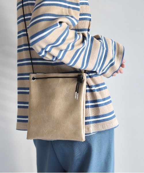 INTER FACTORY（インターファクトリー）の「WEARISTA Mr.SZK - サンドイッチショルダーバッグ　made in INTER FACTORY（ショルダーバッグ・メンズ・ブラック/ベージュ・FREE）」の12枚目の写真