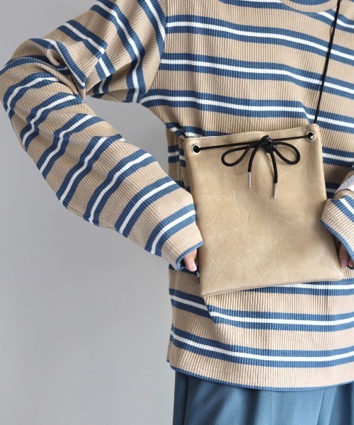 INTER FACTORY（インターファクトリー）の「WEARISTA Mr.SZK - サンドイッチショルダーバッグ　made in INTER FACTORY（ショルダーバッグ・メンズ・ブラック/ベージュ・FREE）」の4枚目の写真