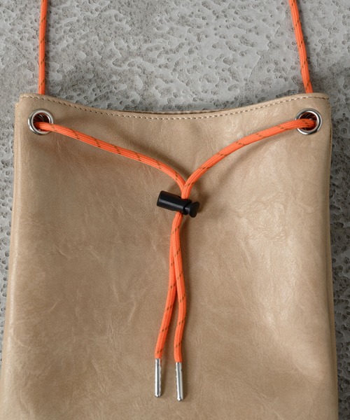 INTER FACTORY（インターファクトリー）の「WEARISTA Mr.SZK - サンドイッチショルダーバッグ　made in INTER FACTORY（ショルダーバッグ・メンズ・ブラック/ベージュ・FREE）」の20枚目の写真