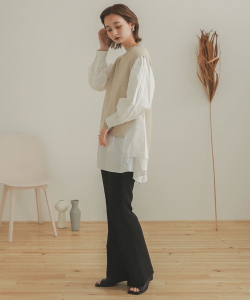 SENSE OF PLACE by URBAN RESEARCH（センスオブプレイスバイアーバンリサーチ）の「ストレッチセンタープレスセミフレアパンツ（その他パンツ・レディース・オレンジ/ブラック/ライトベージュ・SMALL/TALL/MEDIUM/X-SMALL）」の13枚目の写真