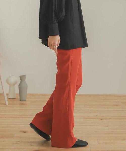 SENSE OF PLACE by URBAN RESEARCH（センスオブプレイスバイアーバンリサーチ）の「ストレッチセンタープレスセミフレアパンツ（その他パンツ・レディース・オレンジ/ブラック/ライトベージュ・SMALL/TALL/MEDIUM/X-SMALL）」の20枚目の写真