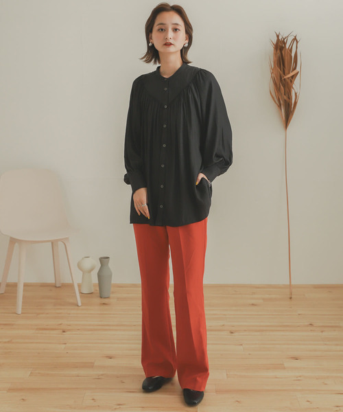 SENSE OF PLACE by URBAN RESEARCH（センスオブプレイスバイアーバンリサーチ）の「ストレッチセンタープレスセミフレアパンツ（その他パンツ・レディース・オレンジ/ブラック/ライトベージュ・SMALL/TALL/MEDIUM/X-SMALL）」の21枚目の写真