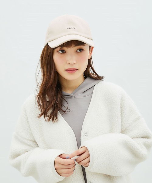 Honeys（ハニーズ）の「コーデュロイキャップ（キャップ・レディース・ブラウン/アイボリー/ピンク/グレー/ブラック/ベージュ系その他/イエロー/ベージュ/ブラック系その他・FREE）」の2枚目の写真