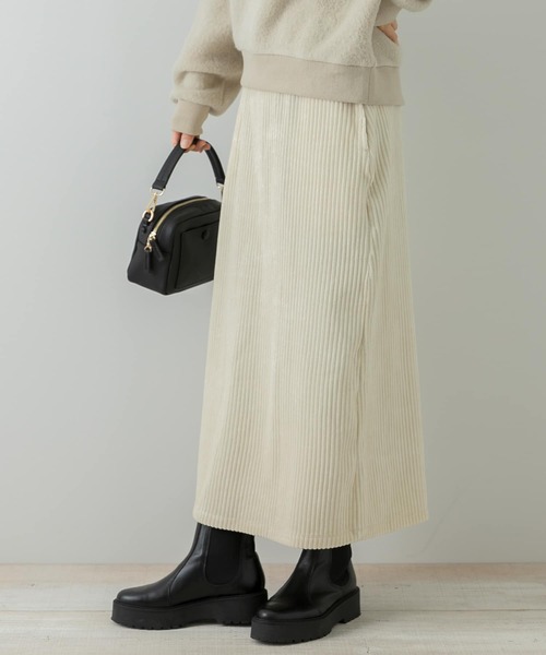 URBAN RESEARCH Sonny Label（アーバンリサーチサニーレーベル）の「『UR TECH』カットコーデュロイスカート（スカート・レディース・ブラック/ブラウン系その他/アイボリー・36/38）」の13枚目の写真