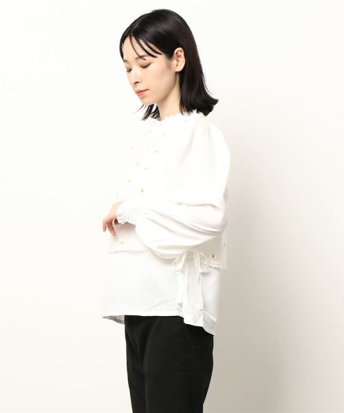 Hamble by Par Avion（ハンブルバイパラビオン）の「重ね着風ブラウス（シャツ/ブラウス・レディース・アイボリー/ブラック・ONESIZE）」の18枚目の写真