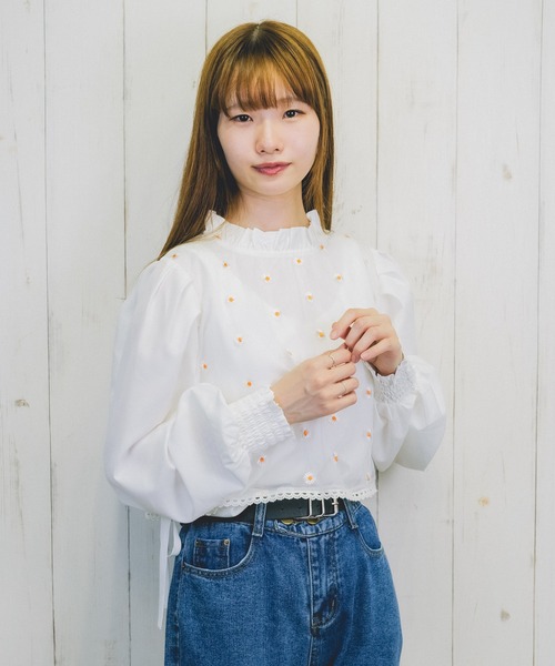 Hamble by Par Avion（ハンブルバイパラビオン）の「重ね着風ブラウス（シャツ/ブラウス・レディース・アイボリー/ブラック・ONESIZE）」の15枚目の写真