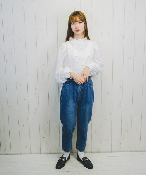 Hamble by Par Avion（ハンブルバイパラビオン）の「重ね着風ブラウス（シャツ/ブラウス・レディース・アイボリー/ブラック・ONESIZE）」の13枚目の写真