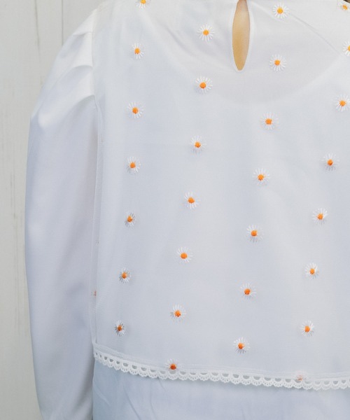 Hamble by Par Avion（ハンブルバイパラビオン）の「重ね着風ブラウス（シャツ/ブラウス・レディース・アイボリー/ブラック・ONESIZE）」の17枚目の写真